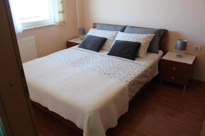 Apartments Ficur With Swimming Pool & Grill, Portorož Dış mekan fotoğraf